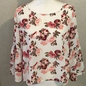 Rue 21 white flowered blouse